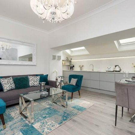 Altido Main Door Entrance Private Courtyard Apartment On The Park Edinburgh Exterior foto
